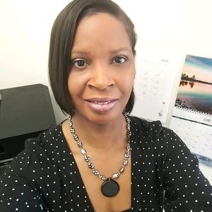 Meet your Posher, Karla